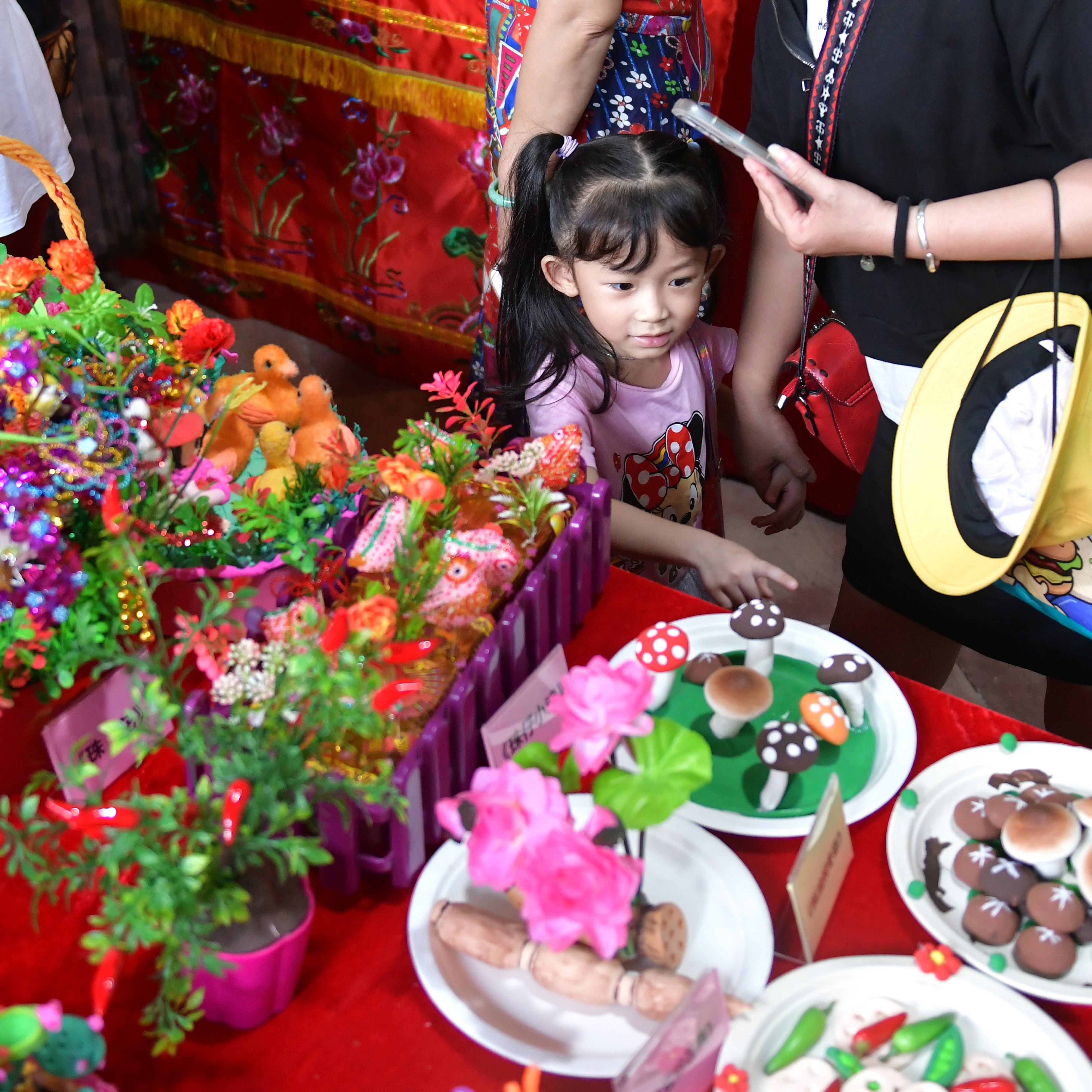 Video & Photos | Qiqiao activity kicked off in Guangzhou's Huangpu
