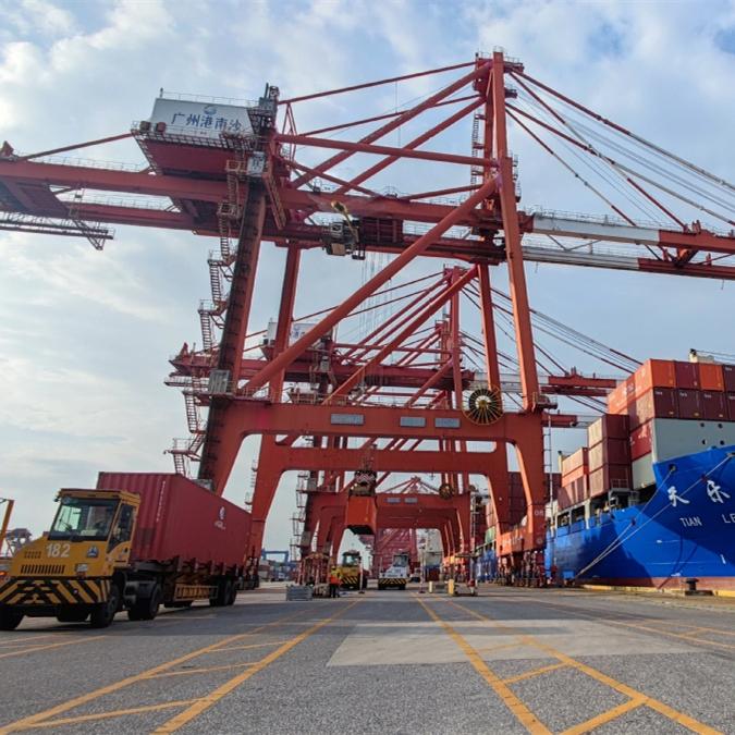 New route facilitates biz ties for BRICS