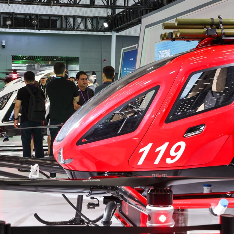 China's 'smart-manufactured' products amaze foreign businesses