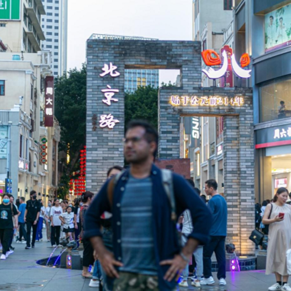 Guangzhou through eyes of expat photographer