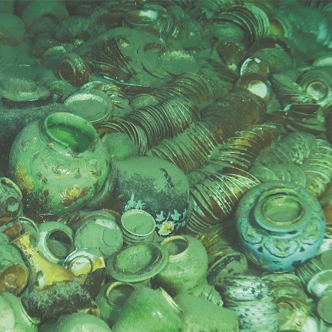 Shipwrecks filled with relics found in deep sea