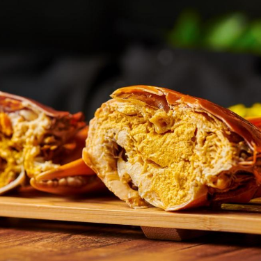 Nansha becomes hometown of Chinese yellow butter crabs