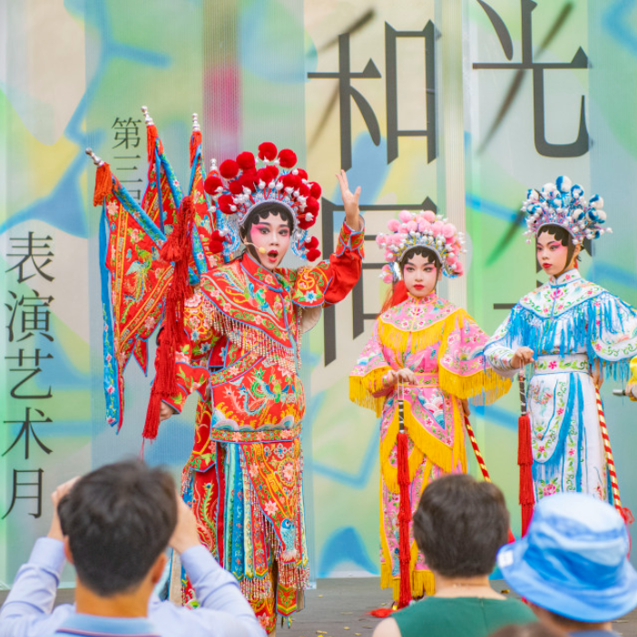 Performing Arts Month kicks off at Guangzhou's Yongqingfang