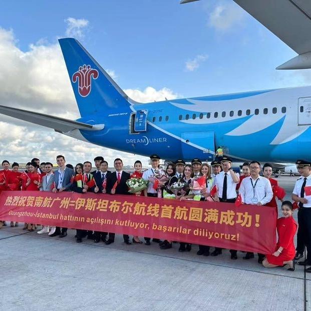 Direct passenger flight links China's Guangzhou with Istanbul