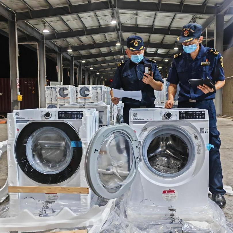 Guangdong foreign trade sweeps upward