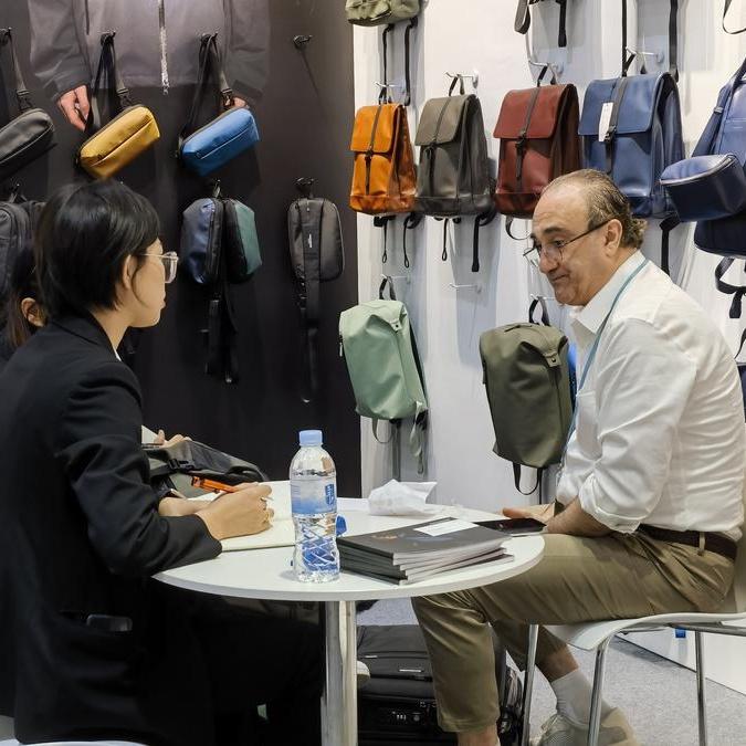 Green innovations at Canton Fair showcase China's industrial vitality