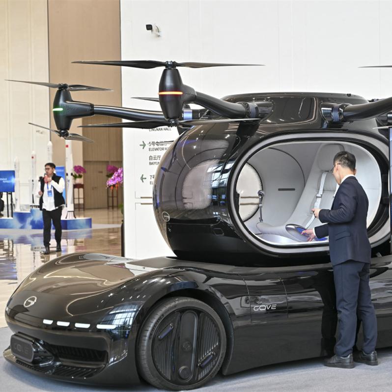 Guangdong to invest in AI, robotics industries