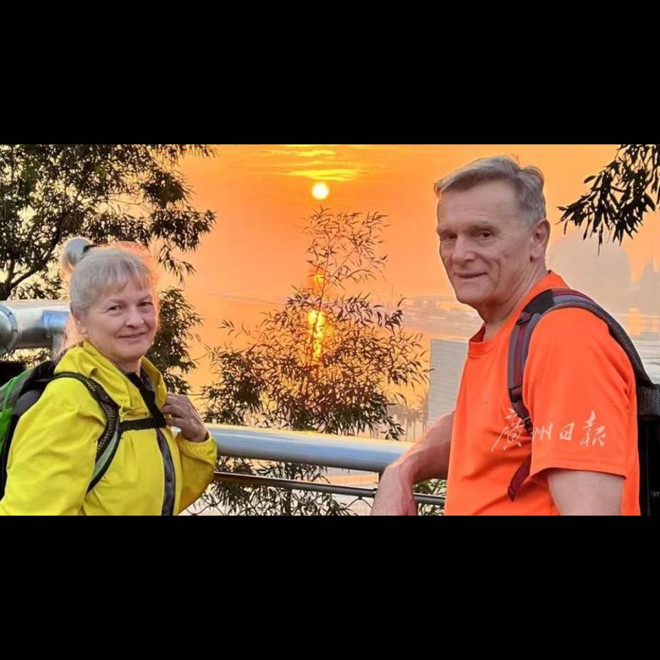 Foreigners in GD | Retired German engineer and wife dedicated to keeping mountains clean