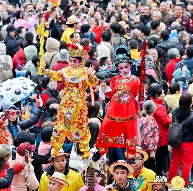 Traditional folk art event Shawan Piaose Parade held in Guangzhou