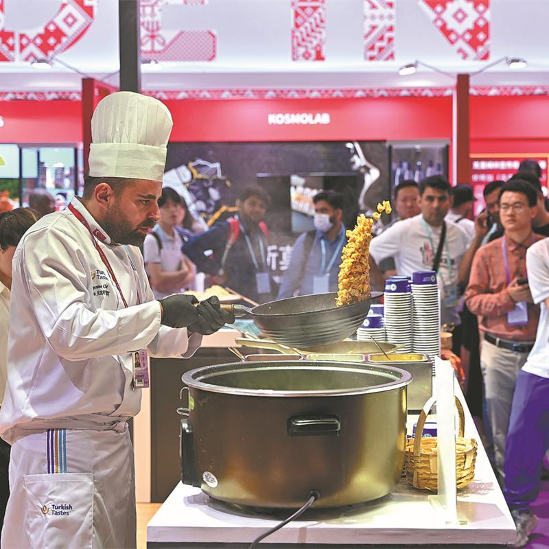 Trade fair sees surge in buyers, intended orders