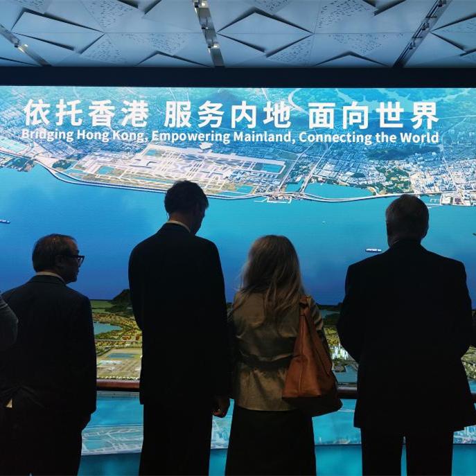 Diplomats, business leaders in Hong Kong tour GBA to explore tech opportunities